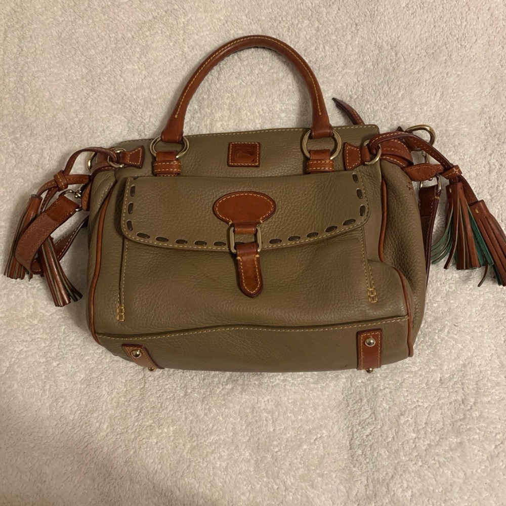 Dooney and Bourke purse